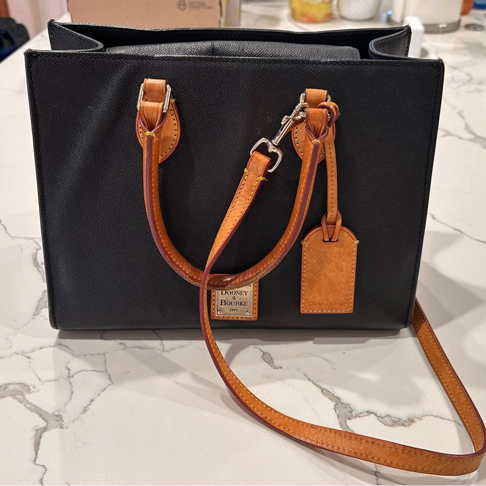 Dooney and Bourke Classic Handbag